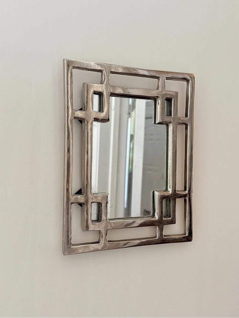 Wall Decor Modern Stainless Steel Silver Wall Mirror 9.25